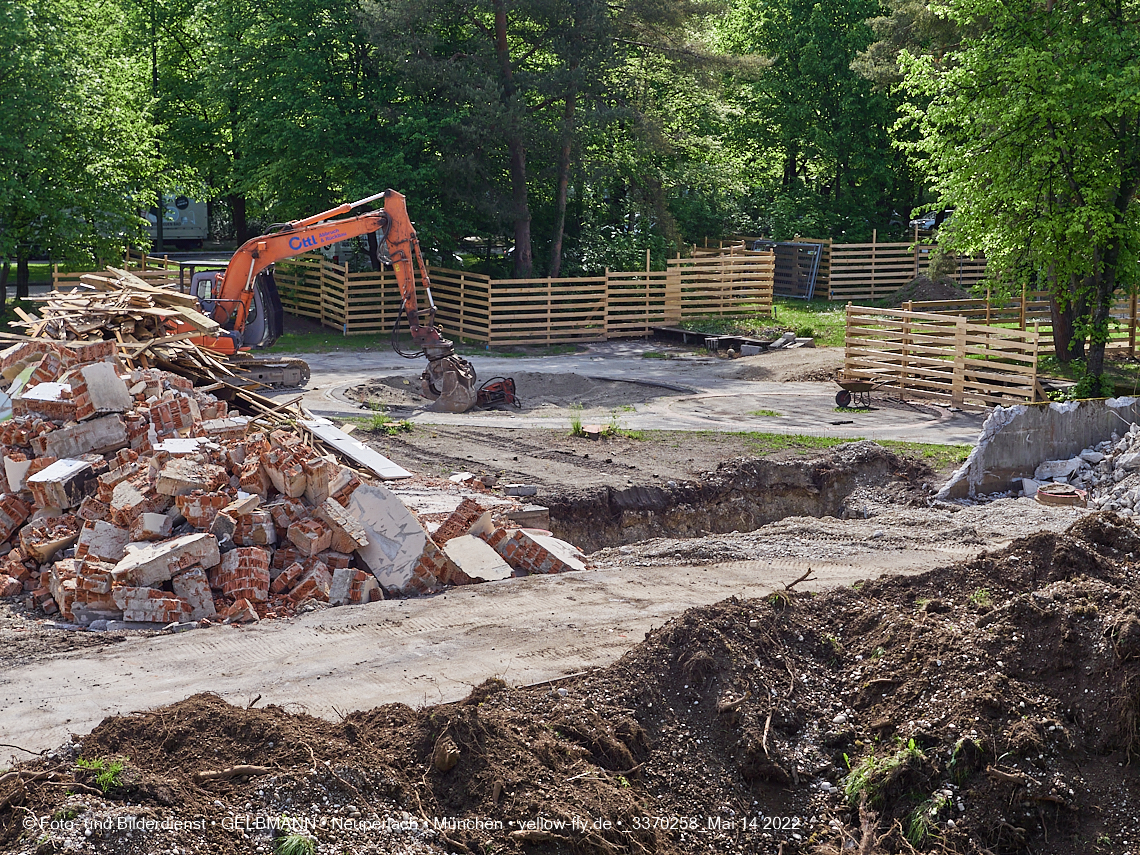 14.05.2022 - Baustelle am Haus für Kinder in Neuperlach